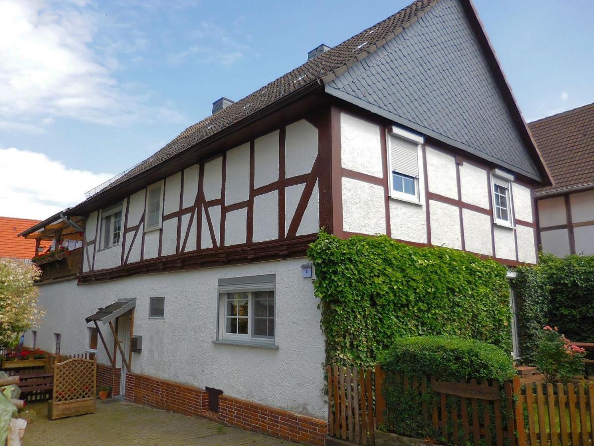 Small Apartment In Hesse With Terrace And Garden Frielendorf Esterno foto